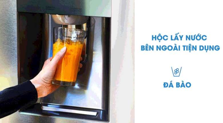 Tủ lạnh Samsung inverter - Hộc lấy nước bên ngoài tiện dụng giúp tránh mất nhiệt tủ lạnh