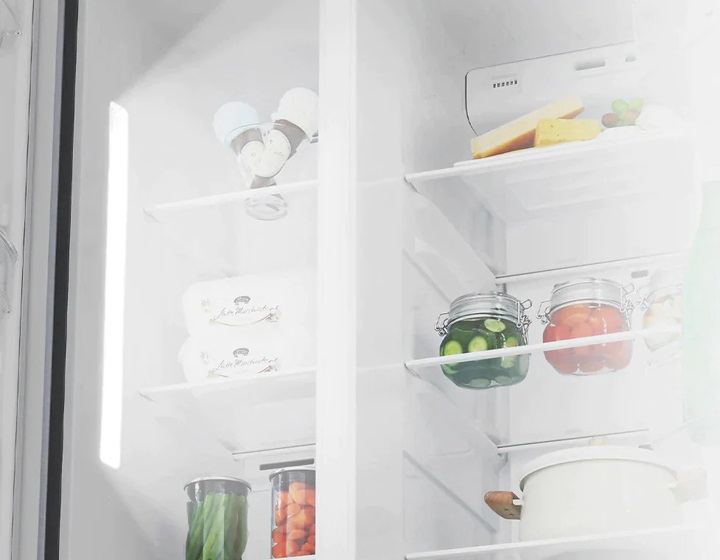 Tủ lạnh LG thiết kế đèn LED
